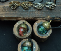 �������� Ƹ���� 