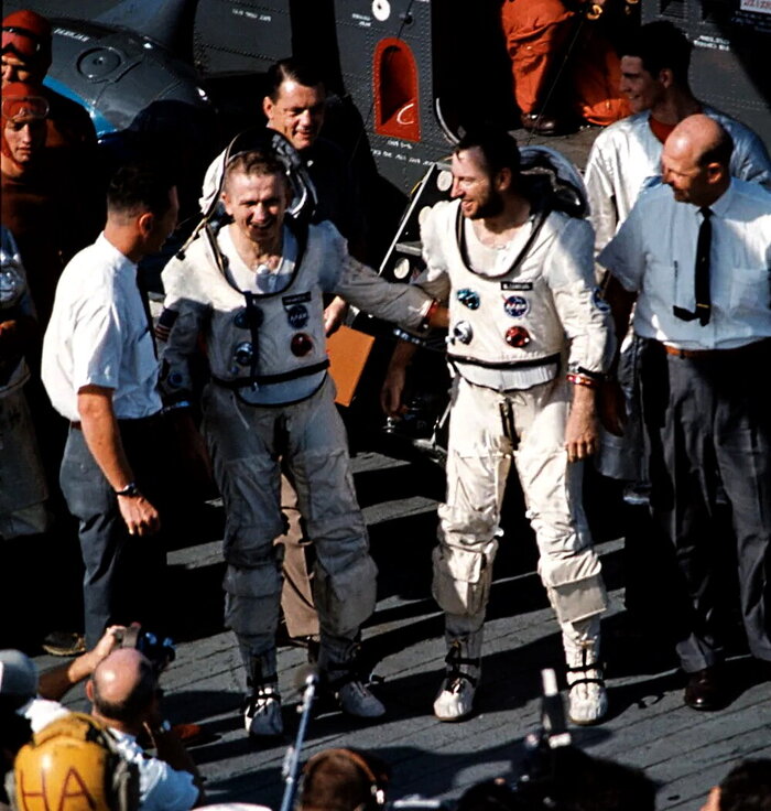 ������� 7 ����� ����� �������. ������� ����� �������� �������� �� �� "������ �������� ���������" 14 ���� ���, ����� � ������ � ������ � 1,5 �������� ����� � ����������� � � ������������