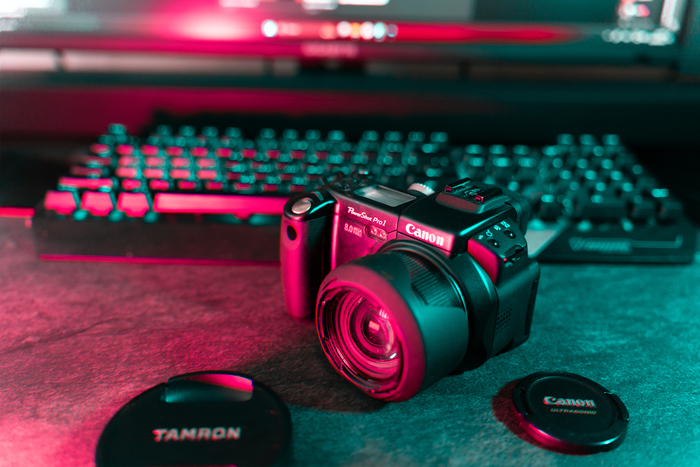   Canon powershot pro 1. 2004