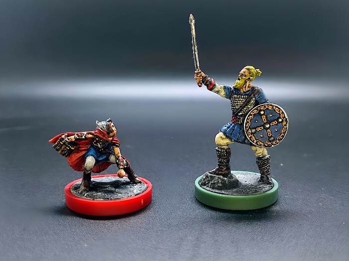 Да, отчасти в корявости Красной Шапочки я виню именно её маленькие относительные размеры