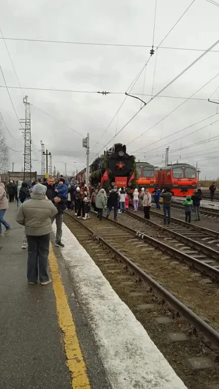 The clock says 00:52:55 - My, Military equipment, A train, May 9 - Victory Day, Longpost