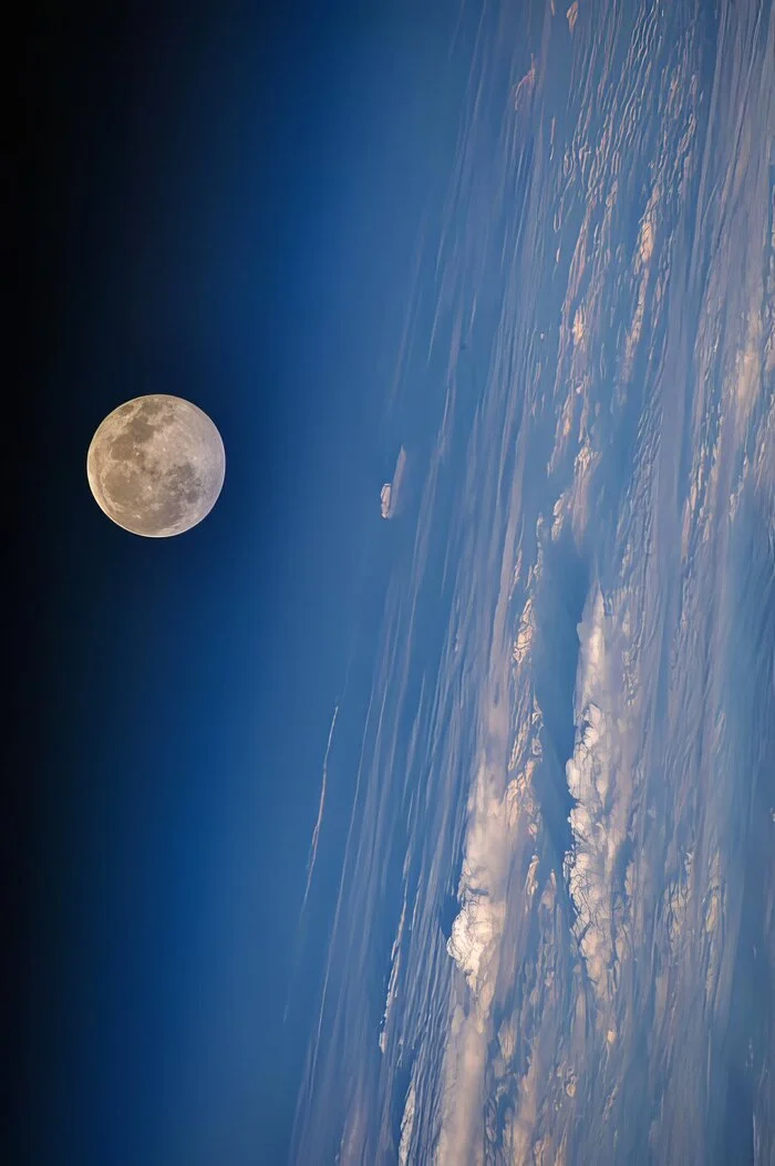Full Moon from the International Space Station - NASA, Planet Earth, Cosmonautics, Astronomy, moon, ISS, Satellites, Telegram (link), Longpost