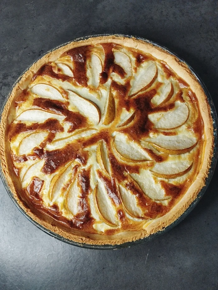 Tart with pear and blue cheese - My, Bakery products, Recipe, Serving dishes, Pear, Cheese, Ingredients, Longpost