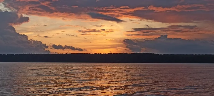 I'll keep it simple, this is the first post - My, The photo, Nature, Volga river, First post, dust