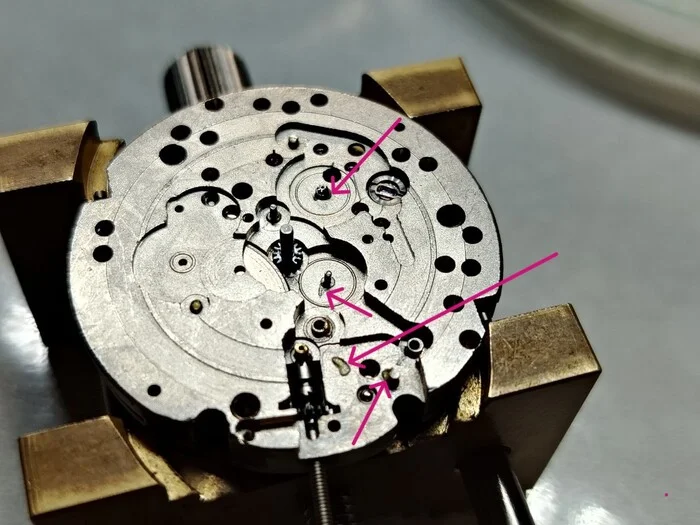 Correcting watch service errors - My, Workshop, Clock, Master, Hobby, Rukozhop, Craftsmanship, Restoration, Wrist Watch, Work from home, The photo, Emotions, Made with straight arms, Longpost, Straight arms