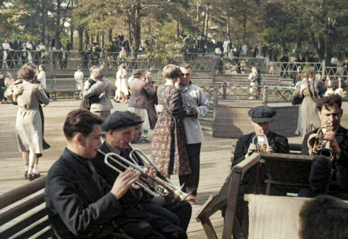 Фотографии Нижнего Новгорода довоенного времени. 20 раскрашенных фотографий 1930-х годов Старое фото, Историческое фото, Фотография, Нижний Новгород, 1930-е, СССР, Сделано в СССР, Колоризация, Длиннопост