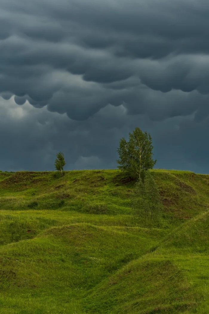 Stormy landscapes and clouds of Mammatus - My, Landscape, Thunderstorm, Steppe, Ravine, Washout clouds, Chuvashia, Longpost