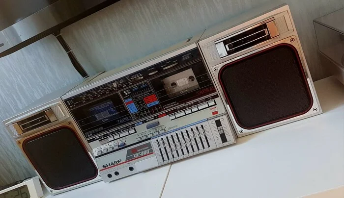 Sharp GF-800 after restoration - My, Sharp, Boombox, Old school, Radio cassette, 80-е, 90th