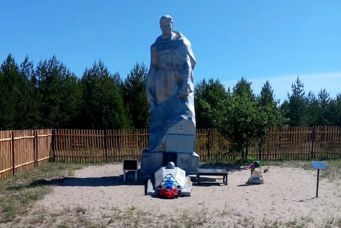“An outrage against the memory of fallen ancestors”: near Volgograd, officials are trying to demolish the monument to those killed in the Battle of Stalingrad - Russia, Politics, The Great Patriotic War, Monument, Volgograd