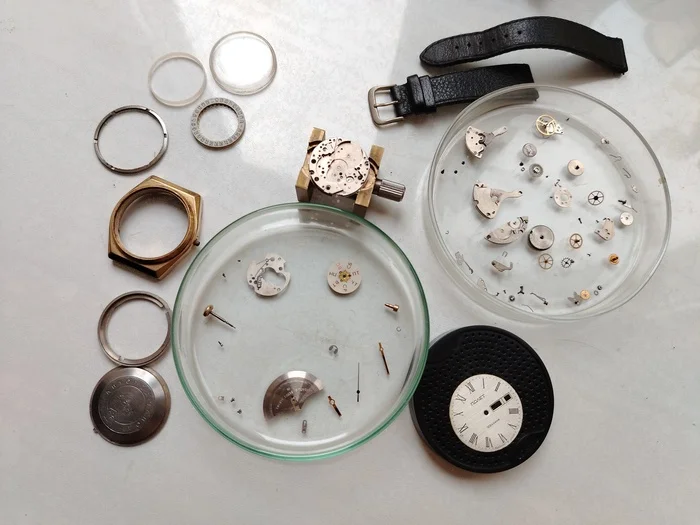 A job that makes me happy! - My, Workshop, Master, Clock, Hobby, Rukozhop, Craftsmanship, Wrist Watch, Restoration, Work from home, Emotions, The photo, Made in USSR, Longpost