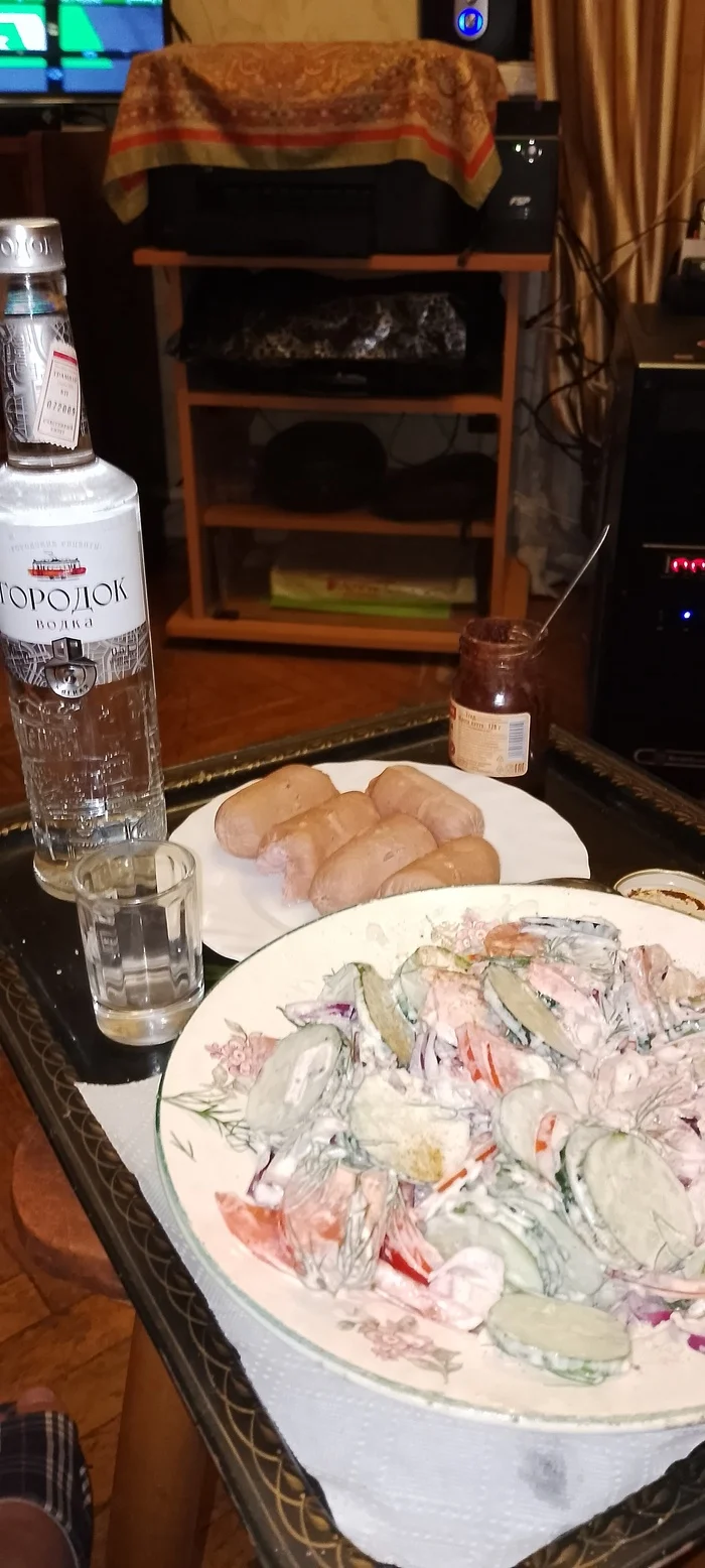 It's getting colder. Rain... - My, Vodka, Dinner, Alcohol, The photo, Snack, Longpost