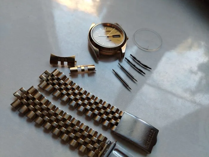 Japanese watches - My, Clock, Master, Workshop, Hobby, Wrist Watch, Craftsmanship, Work from home, The photo, Restoration, Japan, Emotions, Longpost