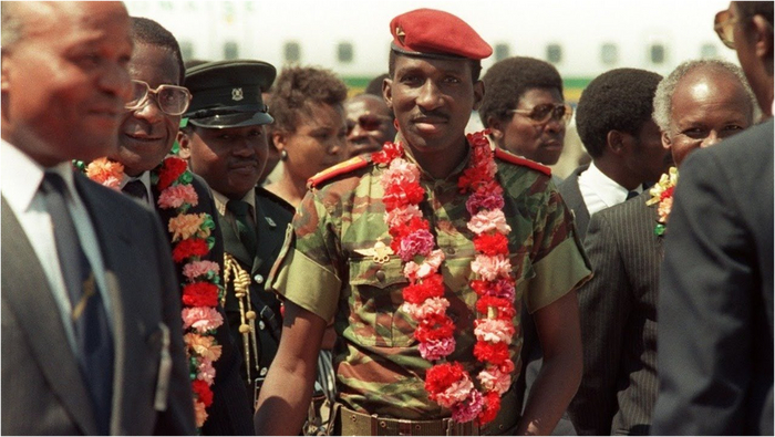 Тома Санкара до сих пор любим не только в Буркина-Фасо, но и во многих странах Африки. <!--noindex--><a href="https://pikabu.ru/story/ikh_ne_uznat_pyat_stran_kotoryie_pomenyali_nazvanie_11487457?u=http%3A%2F%2Fwww.nairaland.com&t=www.nairaland.com&h=165b500a3942aa517539046828dee5d67f2fac0f" title="http://www.nairaland.com" target="_blank" rel="nofollow noopener">www.nairaland.com</a><!--/noindex-->