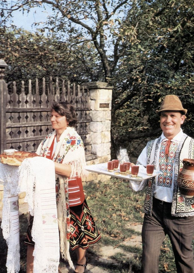Wedding in the Moldavian SSR, 1970s - the USSR, Wedding, Moldova, Childhood in the USSR, Made in USSR, Retro, 70th, Summer, Telegram (link), Longpost, Old photo