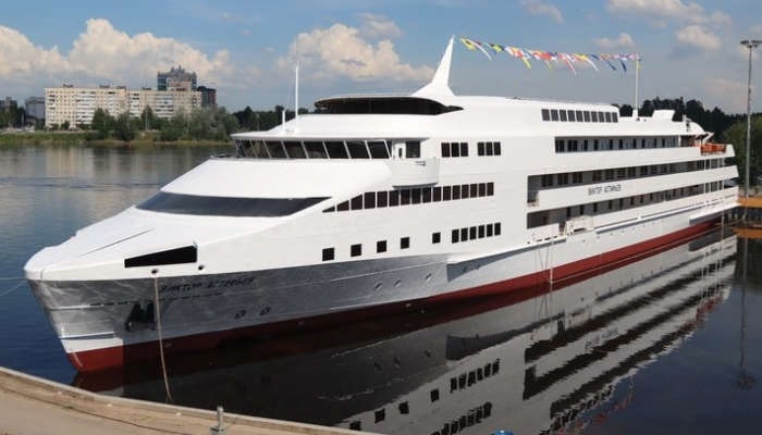 The Viktor Astafiev passenger ship worth 4.3 billion rubles was launched in St. Petersburg. Project A45-90.2 for Krasnoyarsk - news, Sdelanounas ru, Russia, Shipbuilding, Saint Petersburg, Krasnoyarsk region, launching, Longpost