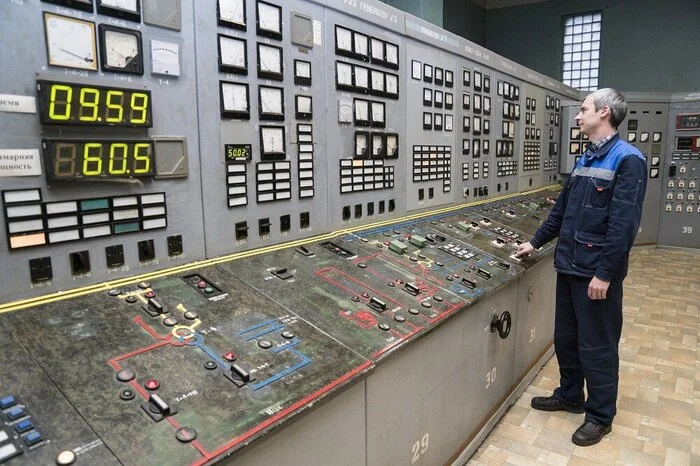 An excursion into the past of energy: GRU-6 kV at the old thermal power plant. Part one, 1st floor - My, Electrician, Electricity, Energy (energy production), CHP, Distributed Networks, electrical equipment, Longpost