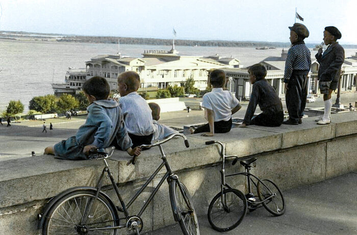 Подборка простых и потрясающих фотографий эпохи СССР. 20 раскрашенных фотографий, Часть III Старое фото, Колоризация, Фотография, СССР, 60-е, 70-е, 80-е, Сделано в СССР, Детство в СССР, Длиннопост