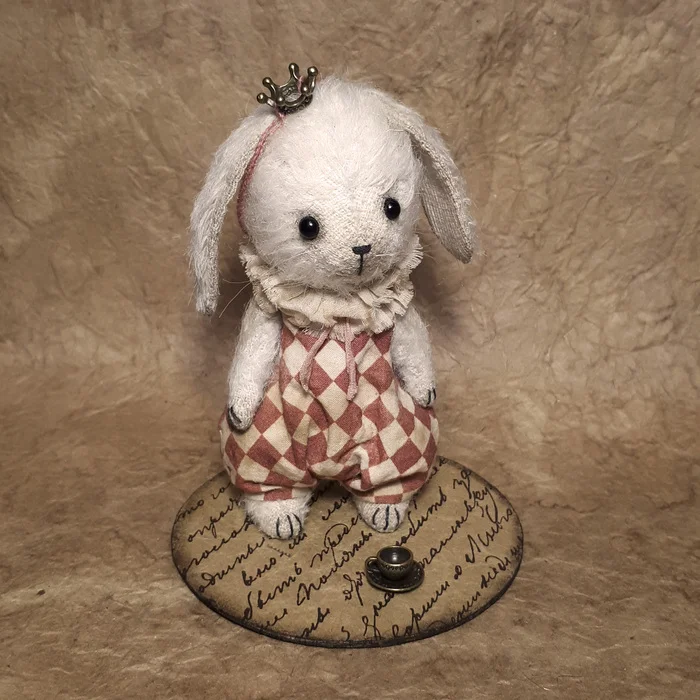 Prince Alex. 10.5 cm - My, Author's toy, Needlework without process, Plush Toys, Soft toy, Toys, hare, Teddy's friends, Teddy hare, Longpost