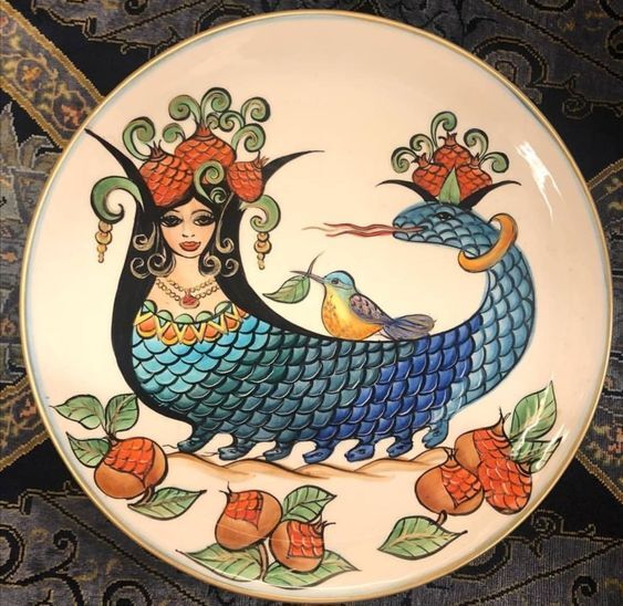 Традиционное изображение Шахмеран на блюде, фото из сети