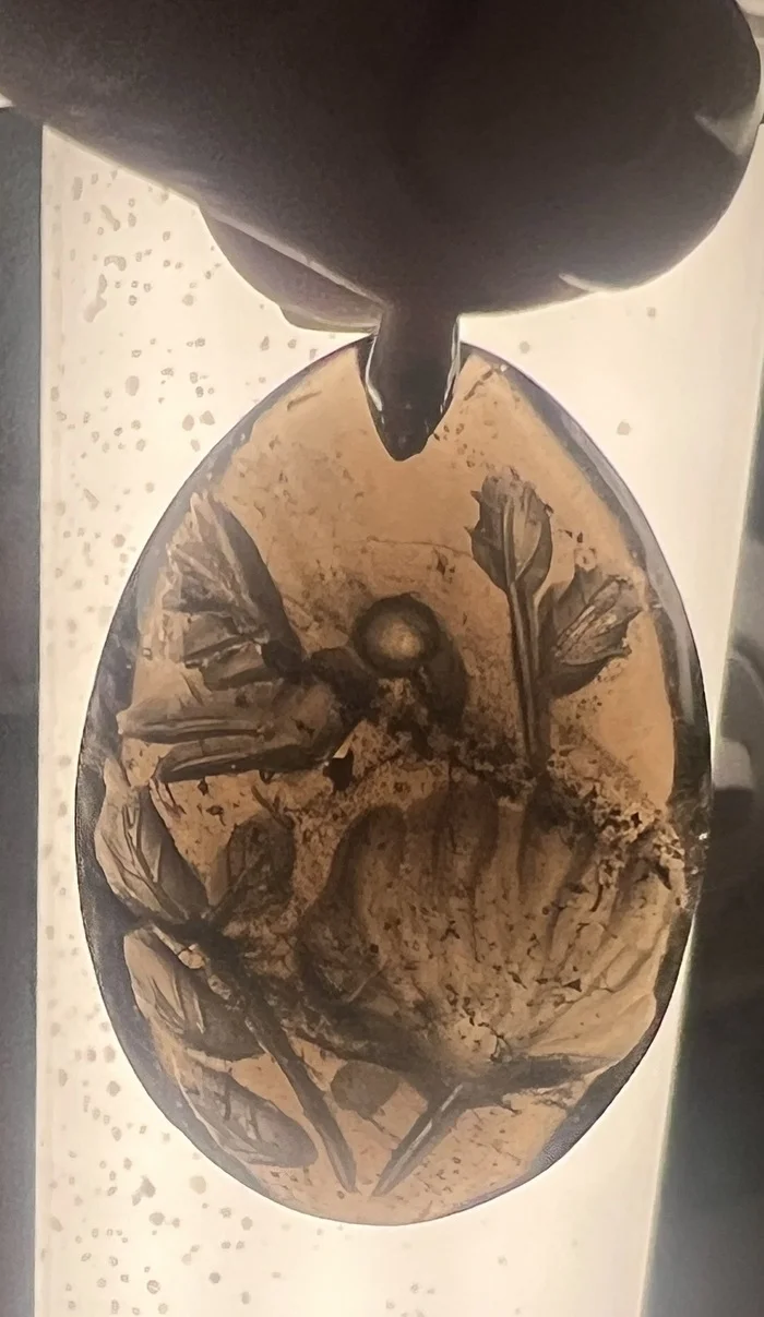 Rauchtopaz intaglio - My, Needlework with process, Needlework, With your own hands, Soundless, Stone carving, Thread, Smoky quartz, Pendant, Friday tag is mine, Video, Youtube, Longpost