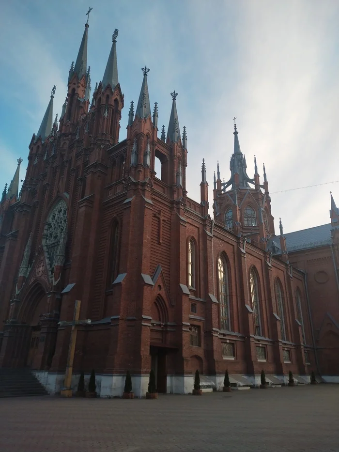 Cathedral of the Immaculate Conception on Malaya Gruzinskaya - My, Moscow, Temple, Church, Gothic, Mobile photography