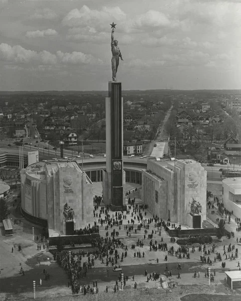 USSR Pavilion at the World Exhibition in New York, 1939 - Pavilion, Exhibition, the USSR, USA, New York, Repeat, Black and white photo