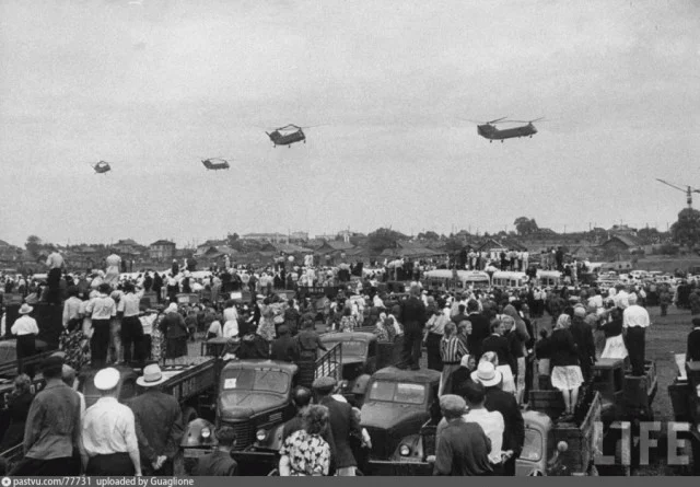 Four Yak-24 helicopters took part in parades at Tushino airfield in 1955 and 1956 - the USSR, 50th, Tushino, Aerodrome, Helicopter