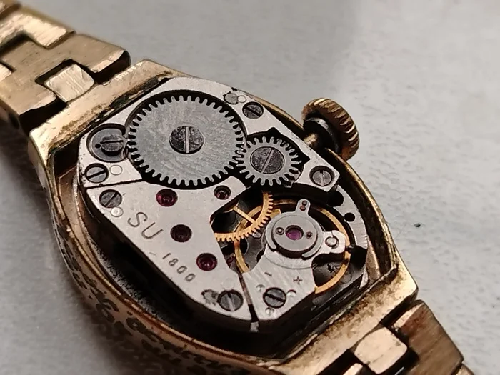 Make the client happy! - My, Master, Workshop, Clock, Hobby, Breaking, Craftsmanship, Wrist Watch, Women's Watches, Made in USSR, Restoration, The photo, Emotions, Video, Longpost