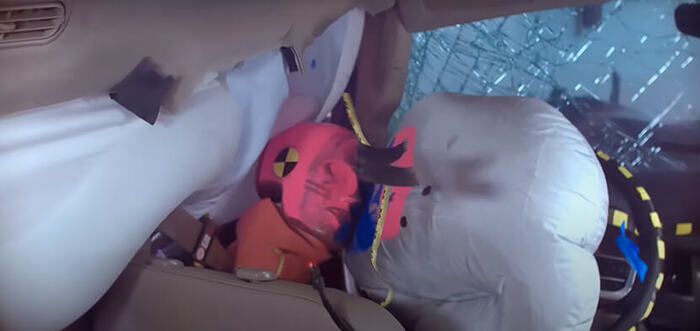 США против Китая: краш-тесты провальные и не очень Транспорт, Полезное, Автомобилисты, Машина, Изобретения, Краш-тест, Испытание, Водитель, История автомобилей, Запчасти, Авто, Травма, ДТП, Страховка, Китайские авто, Американский автопром, Европа, Проблема, Удар, Безопасность, Длиннопост