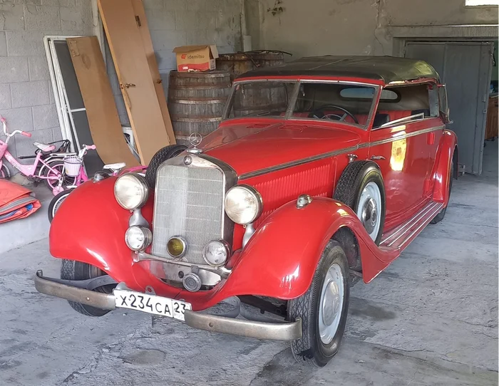 old man - My, The photo, Retro car, Mercedes, Red, Adler