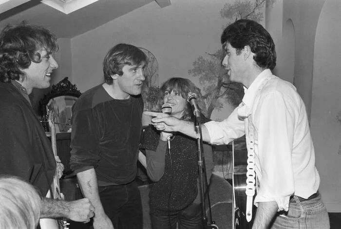 One day with John Travolta and Gerard Depardieu - Gerard Depardieu, John Travolta, Celebrities, Actors and actresses, Old photo, Past, Historical photo, History (science), Retro, 80-е, Longpost