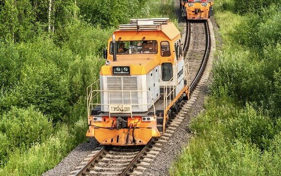 <!--noindex--><a href="https://pikabu.ru/story/vse_tipyi_teplovoza_tyem_chast_2_11506274?u=https%3A%2F%2Frailgallery.ru%2Fphoto%2F65837%2F&t=https%3A%2F%2Frailgallery.ru%2Fphoto%2F65837%2F&h=a44069a9408031ef267f28e2a228e3d8ce014863" title="https://railgallery.ru/photo/65837/" target="_blank" rel="nofollow noopener">https://railgallery.ru/photo/65837/</a><!--/noindex-->