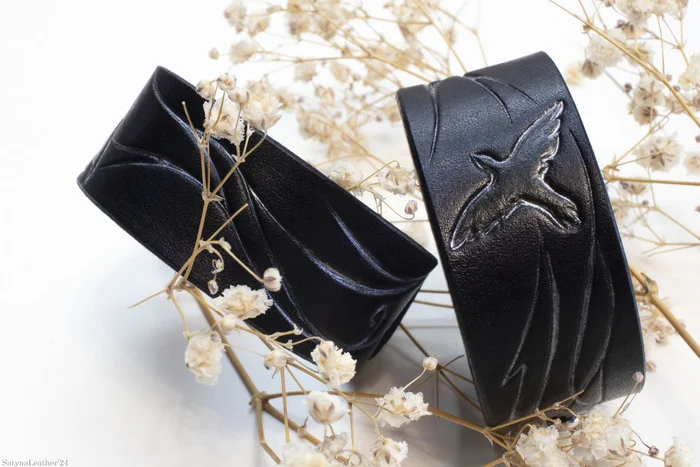Bracelets Shadow of the Raven. Embossing on genuine leather - My, Leather products, Natural leather, A bracelet, Needlework without process, Embossing on leather, Handmade, Longpost, Crow