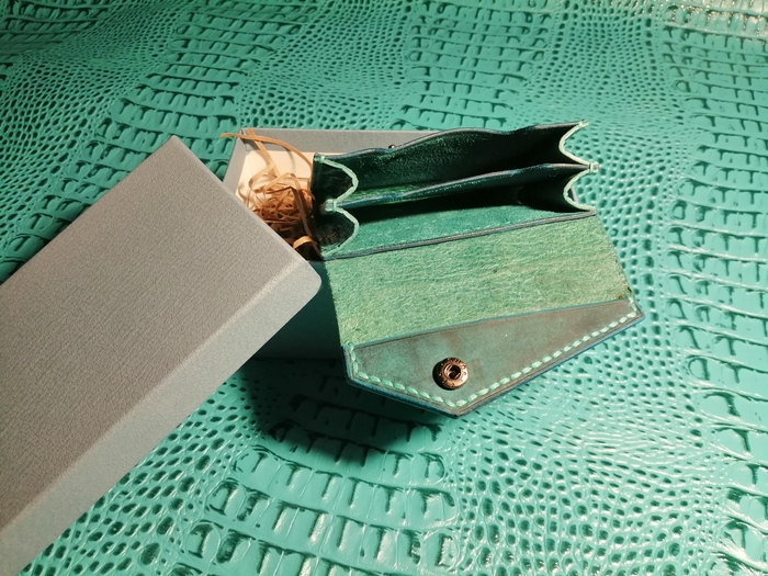     2 ,       ,     ,   ,      ,   .