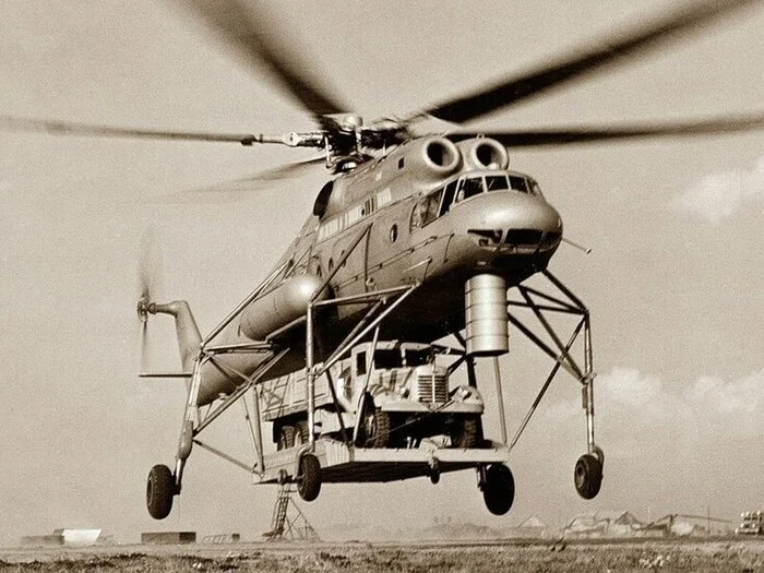 long-legged flying crane - Aviation history, Aviation, Helicopter, Flight, Military equipment, Helicopter pilots, civil Aviation, Pilot, Yandex Zen (link), The first flight, Made in USSR, the USSR, 60th, Technics, Miles, Mi-10, Flying Crane, Longpost