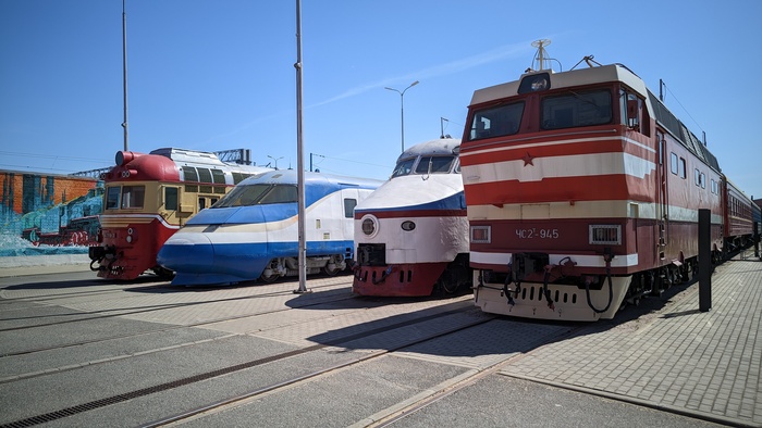 Венгр, две попытки в скоростное движение и чех