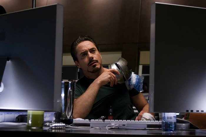 Кадр из фильма "Железный человек" (2008)