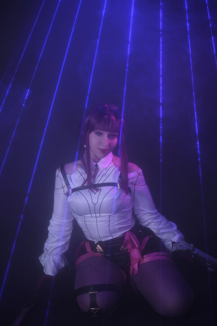 Kafka, Honkai Star Rail Cosplay Cosplayer: StarFox Damian Photo: Christa