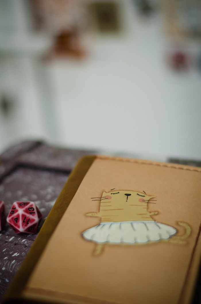 "Кошечка" Рукоделие без процесса, Ручная работа, Своими руками, Мастерская, Изделия из кожи, Аксессуары, Кастомизация, Кожа натуральная, Подарки, Кошелек, Кот, Милота, Красота, Длиннопост