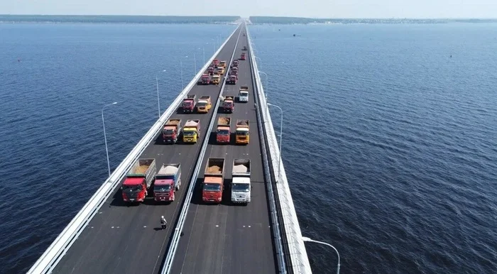 The new bridge across the Volga was tested with dump trucks - Bridge, Building, Samara, Volga river