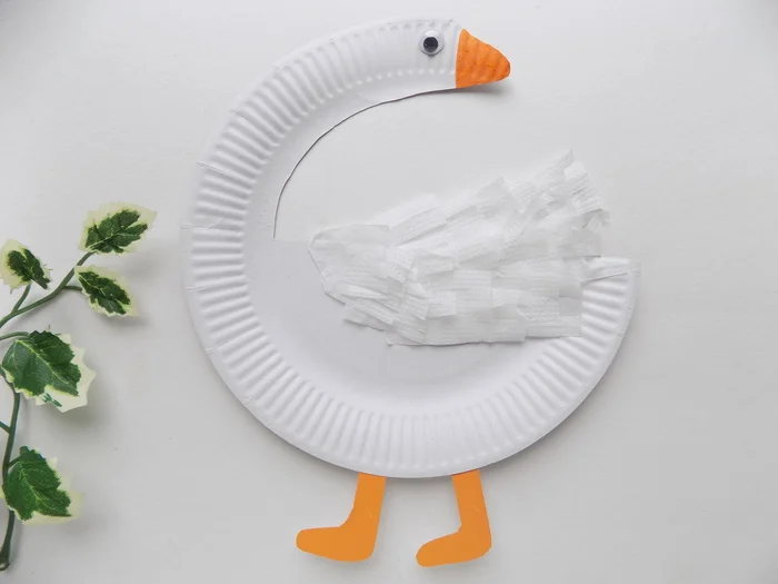 Goose made from paper plate and napkins - My, Гусь, Crafts, Paper, Plate, With your own hands, Longpost, Needlework with process
