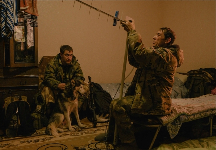 Джедай устанавливает систему радиосвязи.