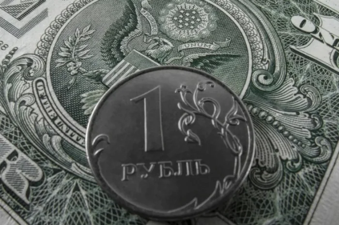 Expert Ostapkovich said that the dollar could fall to 50 rubles - Politics, Dollars, Ruble, Central Bank of the Russian Federation