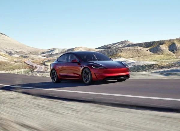 The high-performance version of the Tesla Model 3 is now officially available for purchase - Crossposting, Pikabu publish bot, Tesla, Telegram (link), Auto