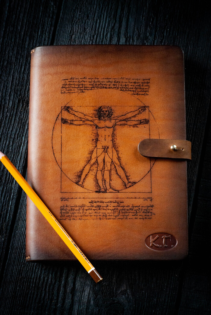 Гравировку тоже согласовали