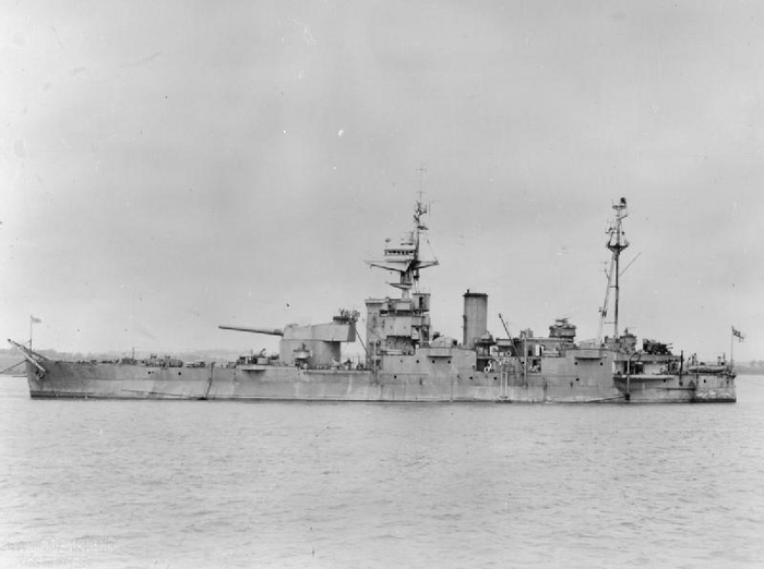 HMS Abercrombie       , 25  1946 
