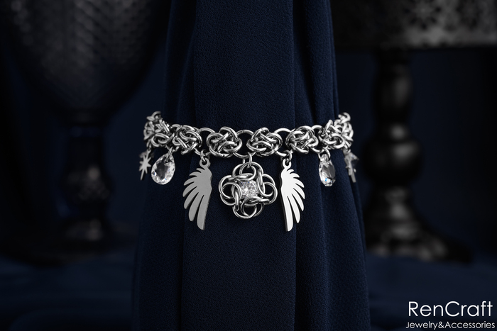 Ширина плетения 8 мм, толщина 5 мм, масса 20 гр.