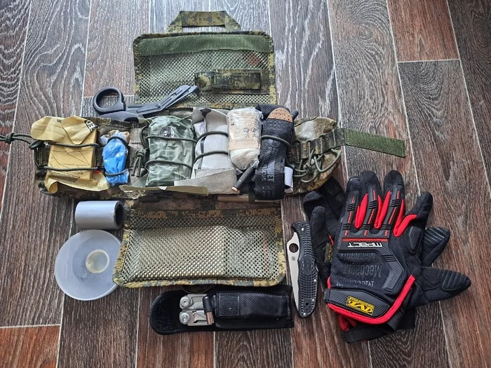 Reply to the post “Men, what do you carry with you every day, besides your phone and documents?” - My, EDC, Сумка, Reply to post