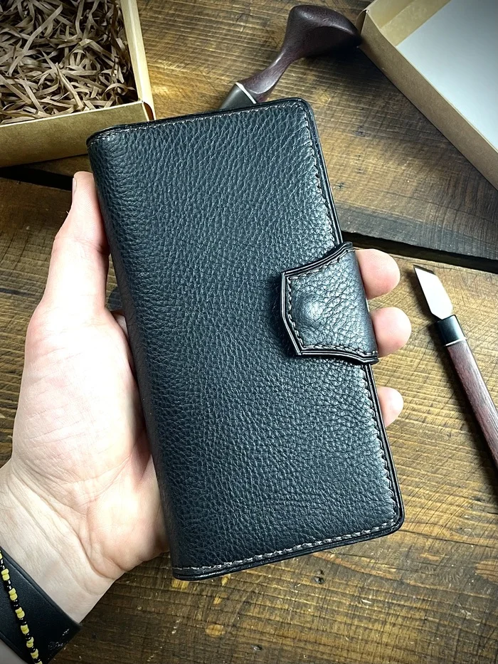 Longer (long wallet) made of luxurious leather - My, Handmade, Accessories, Leather products, Leather, Natural leather, Video, Vertical video, Longpost, Needlework without process