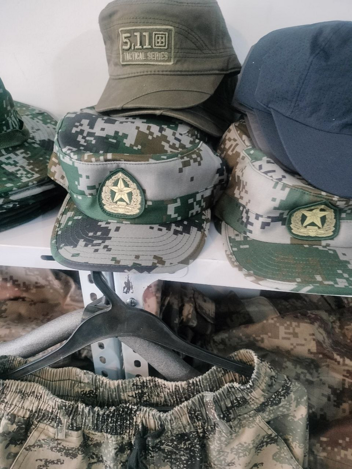  5.11 -  ))     - .      20-25 ,  300 .